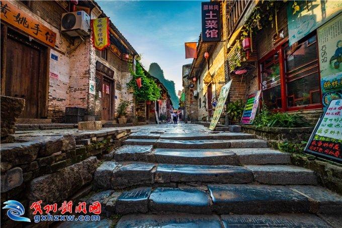 逃出上锁的现代房间8